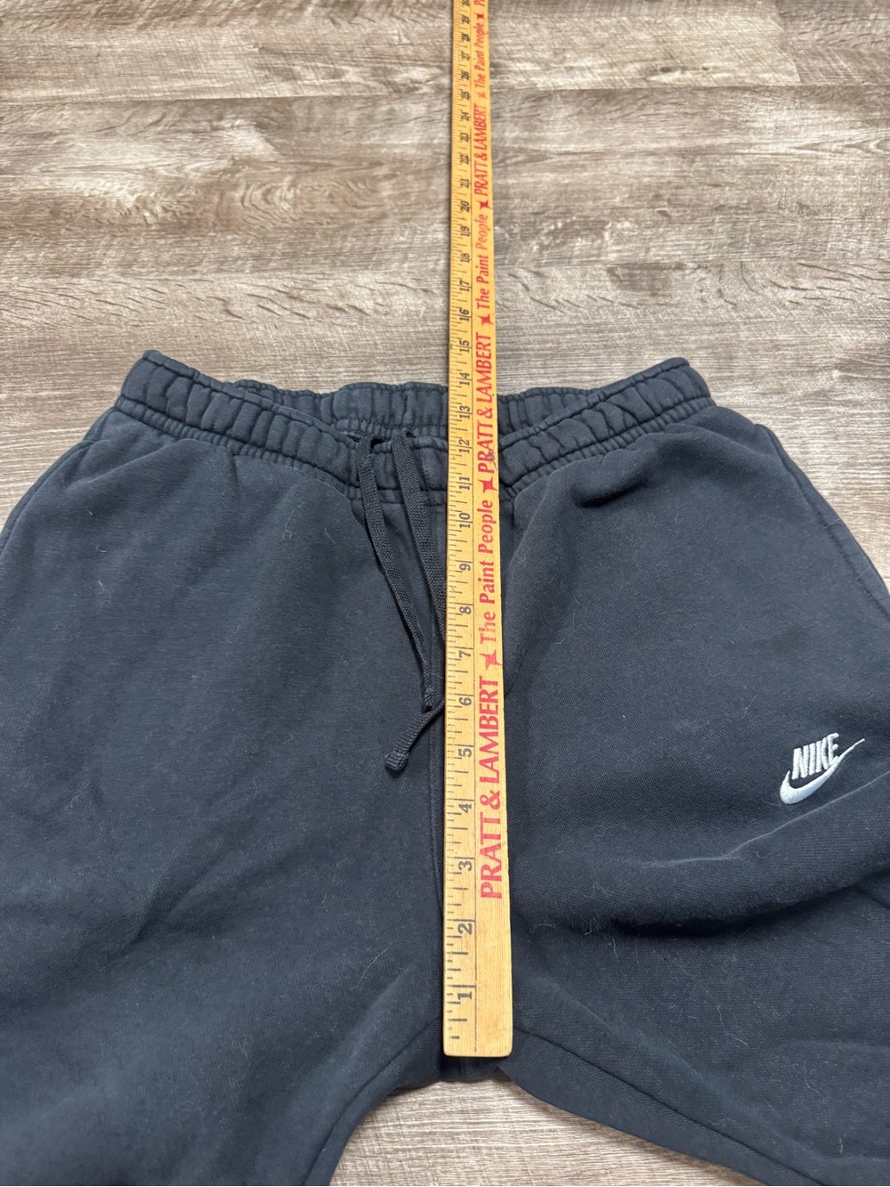 Nike Black Straight Leg Sweatpants Size Medium - Picture 4 of 8